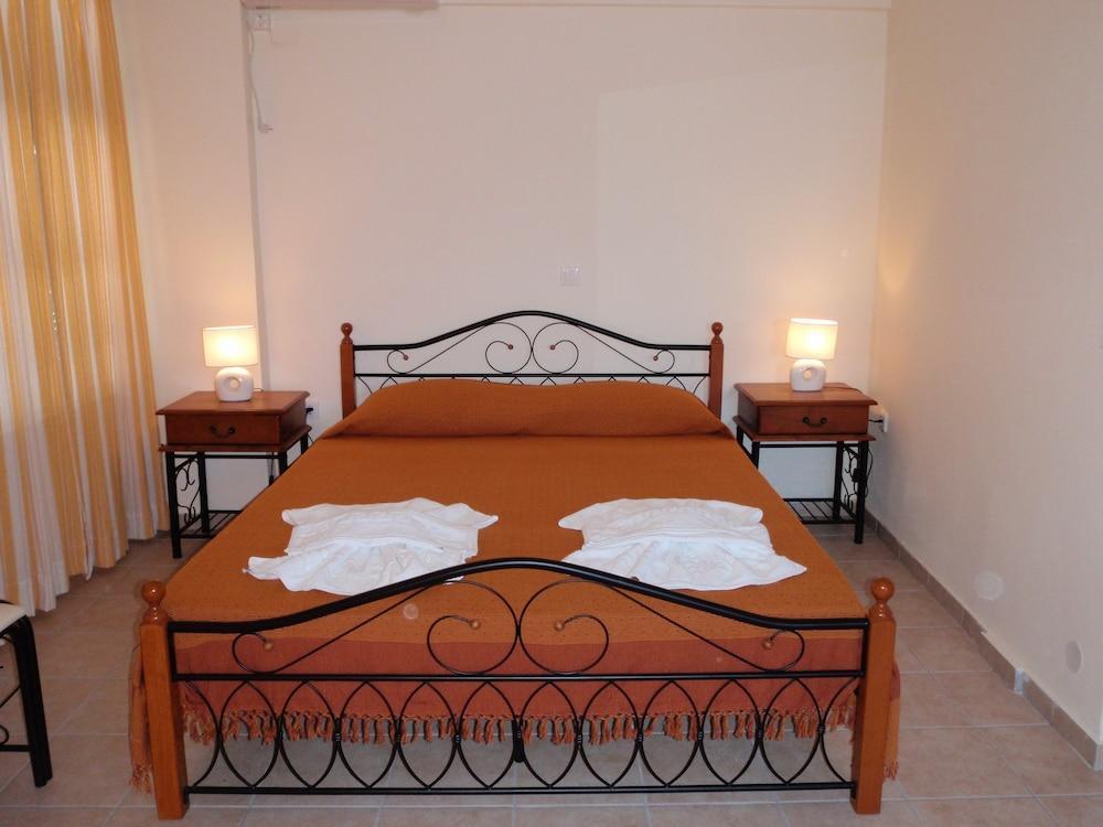 Appartement Afroksilia à Katouna Extérieur photo